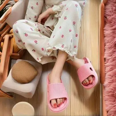 Plastic Slippers Super Lightweight Anti-Slip Drainage Holes Quick-Drying by SHEIN