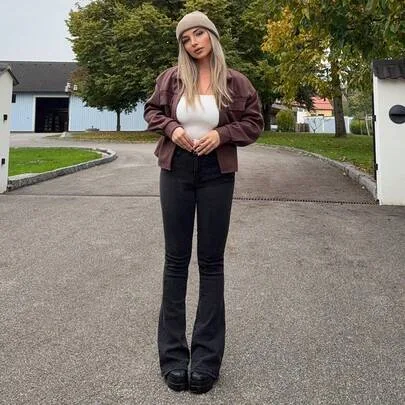 Solid Color Flared Jeans with Slanted Pockets by Jeta Ari