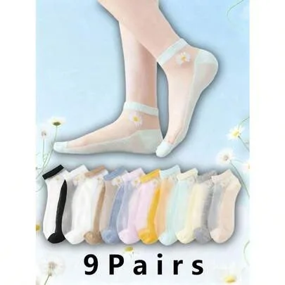 Ankle Socks with Dainty Daisy Floral Design Ultra Sheer by SHEIN