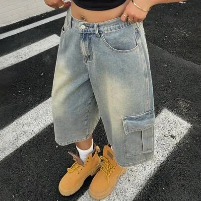 Denim Wide Leg Capri Jeans with Side Pockets by DAZY