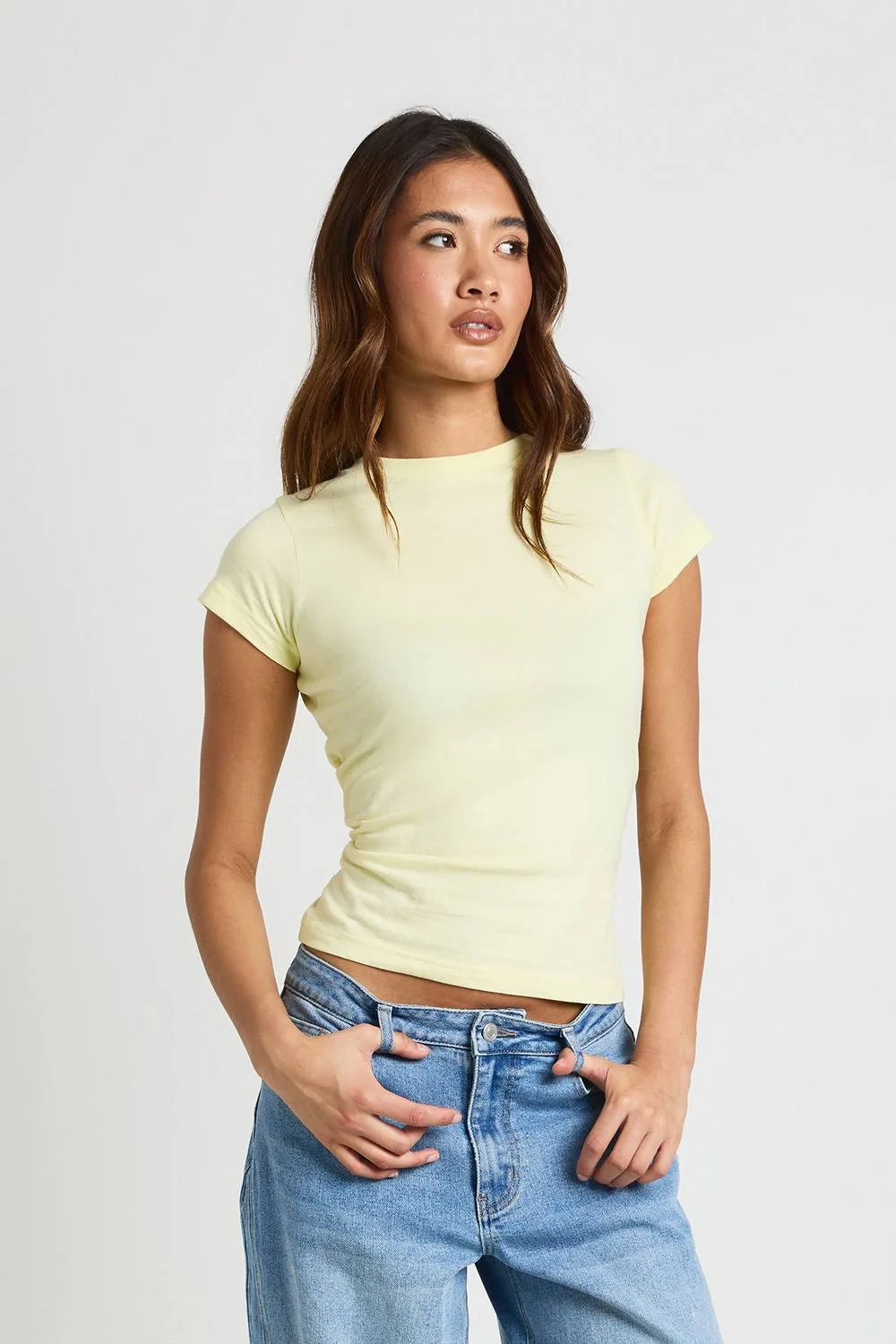 Basic Short Sleeve Longline Fitted Top by boohoo