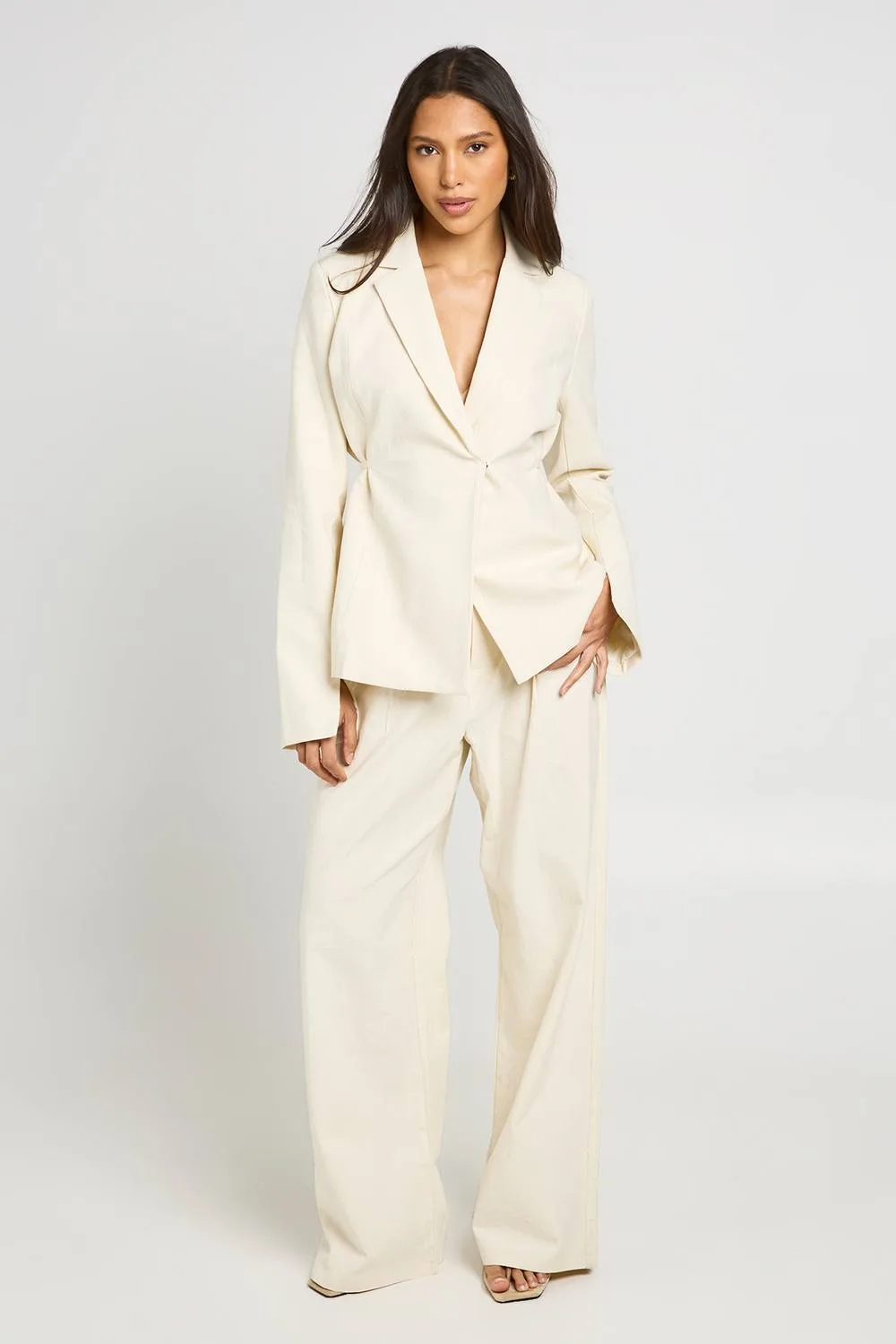 Premium Linen Look Straight Leg Tailored Trousers by boohoo