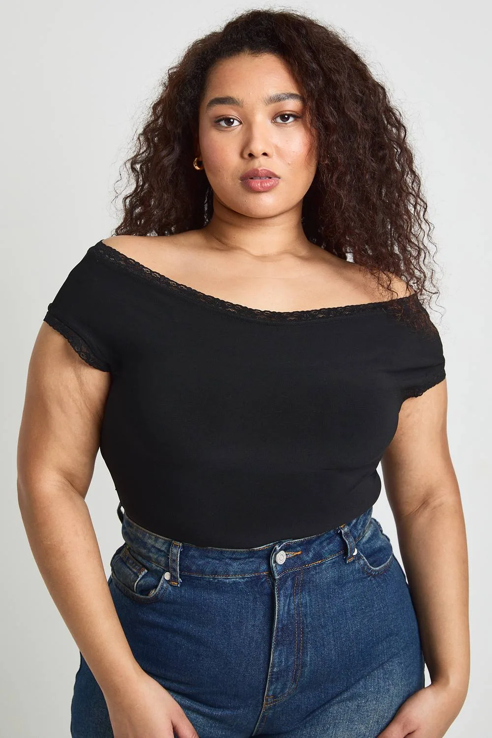 Lace Trim Off-The Shoulder Bodysuit by boohoo