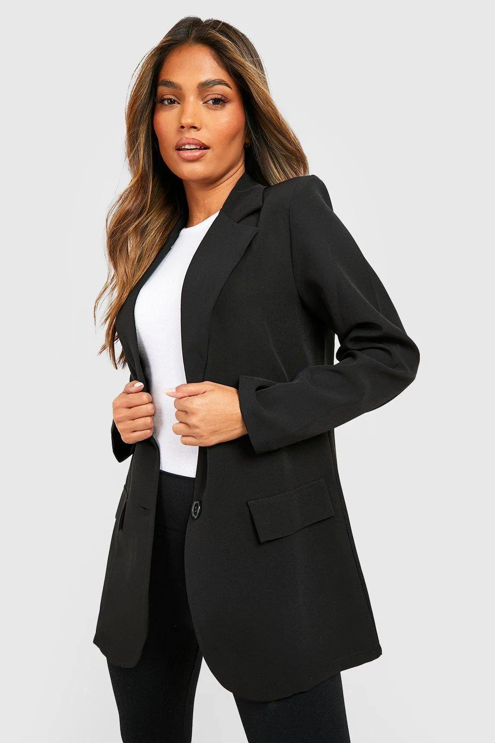 Basics Woven Single Breasted Fitted Blazer by boohoo