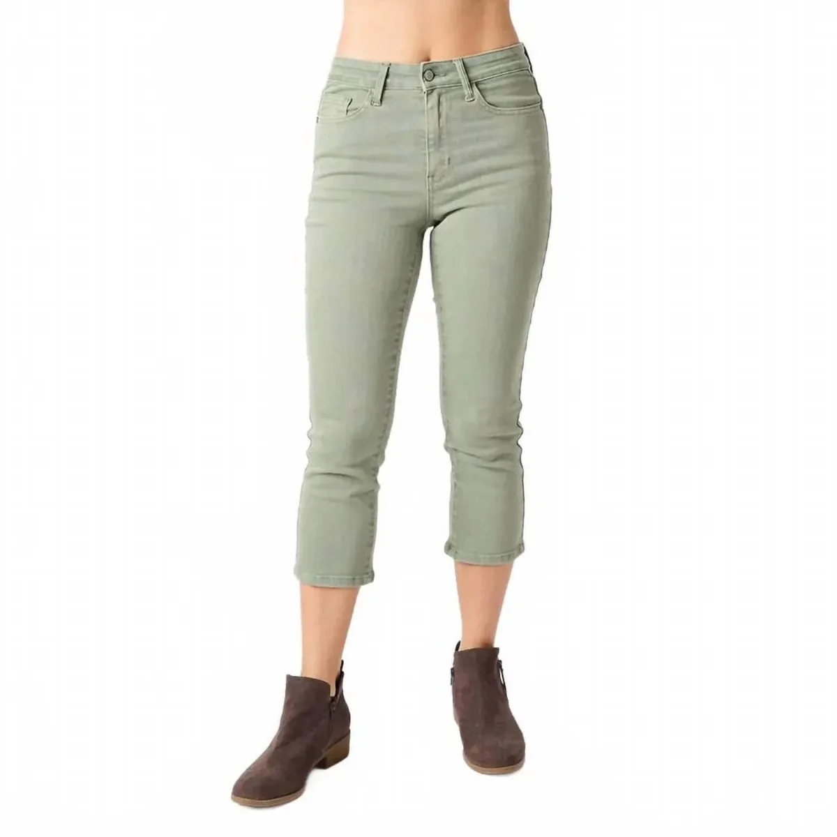 Mid Rise Capri Jeans by Judy Blue
