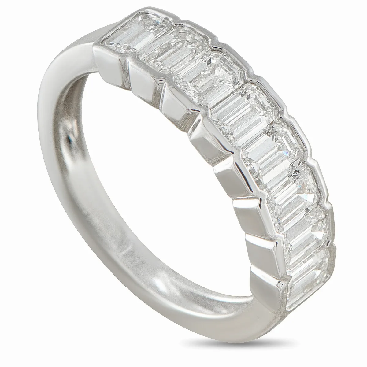 18K White Gold 1.80ct Diamond Ring by LB Exclusive