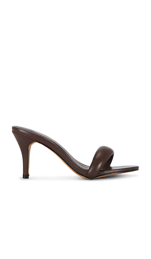 Rosi Sandal by superdown