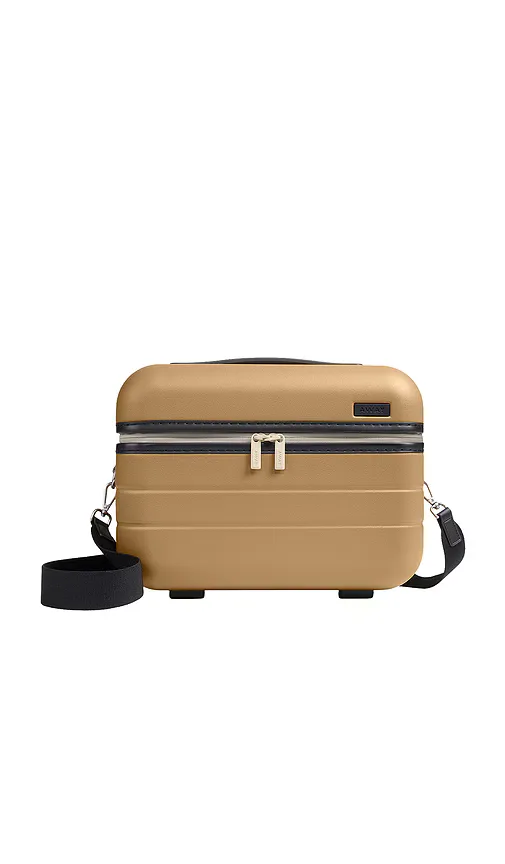 The Train Case by Away