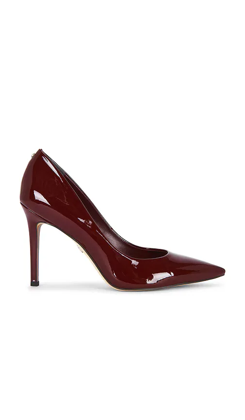 Hazel Pump by Sam Edelman