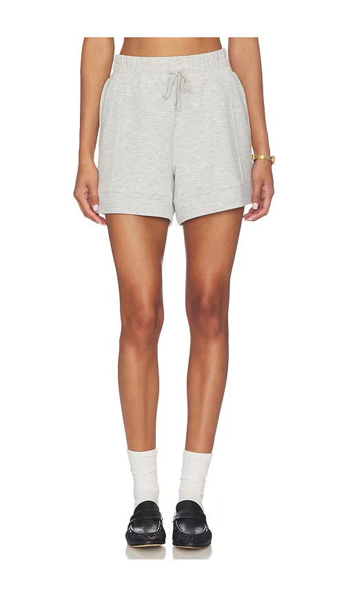 Atrium High Rise Short