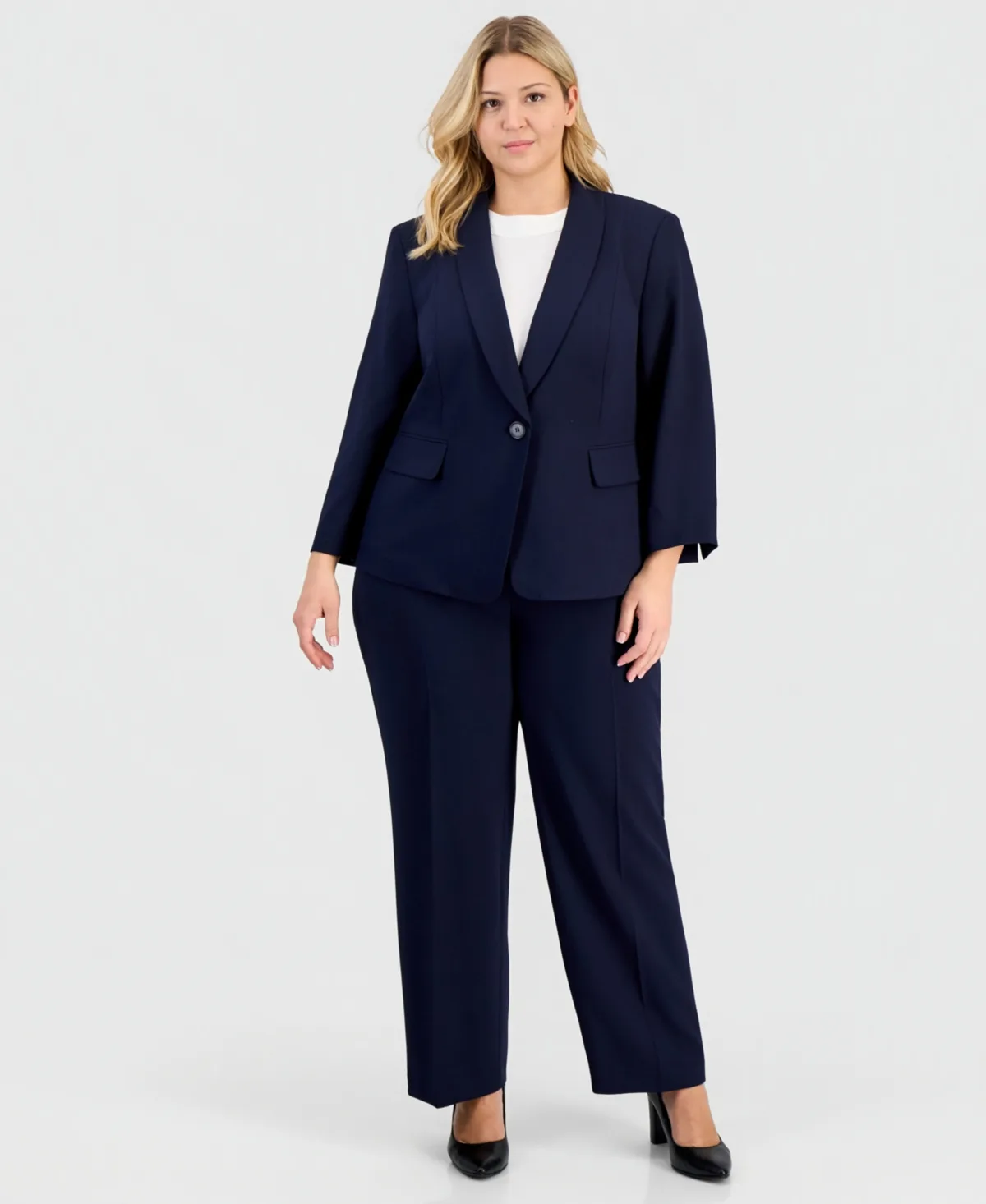 One-Button 3/4-Sleeve 2 Piece Pantsuit by Le Suit