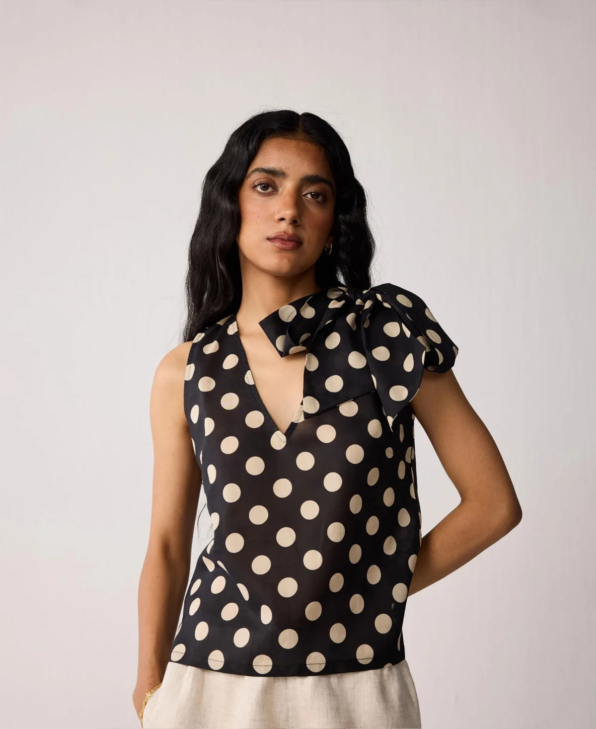 Regular V-Neck Polka Dot Top with Bow Detail by Reistor