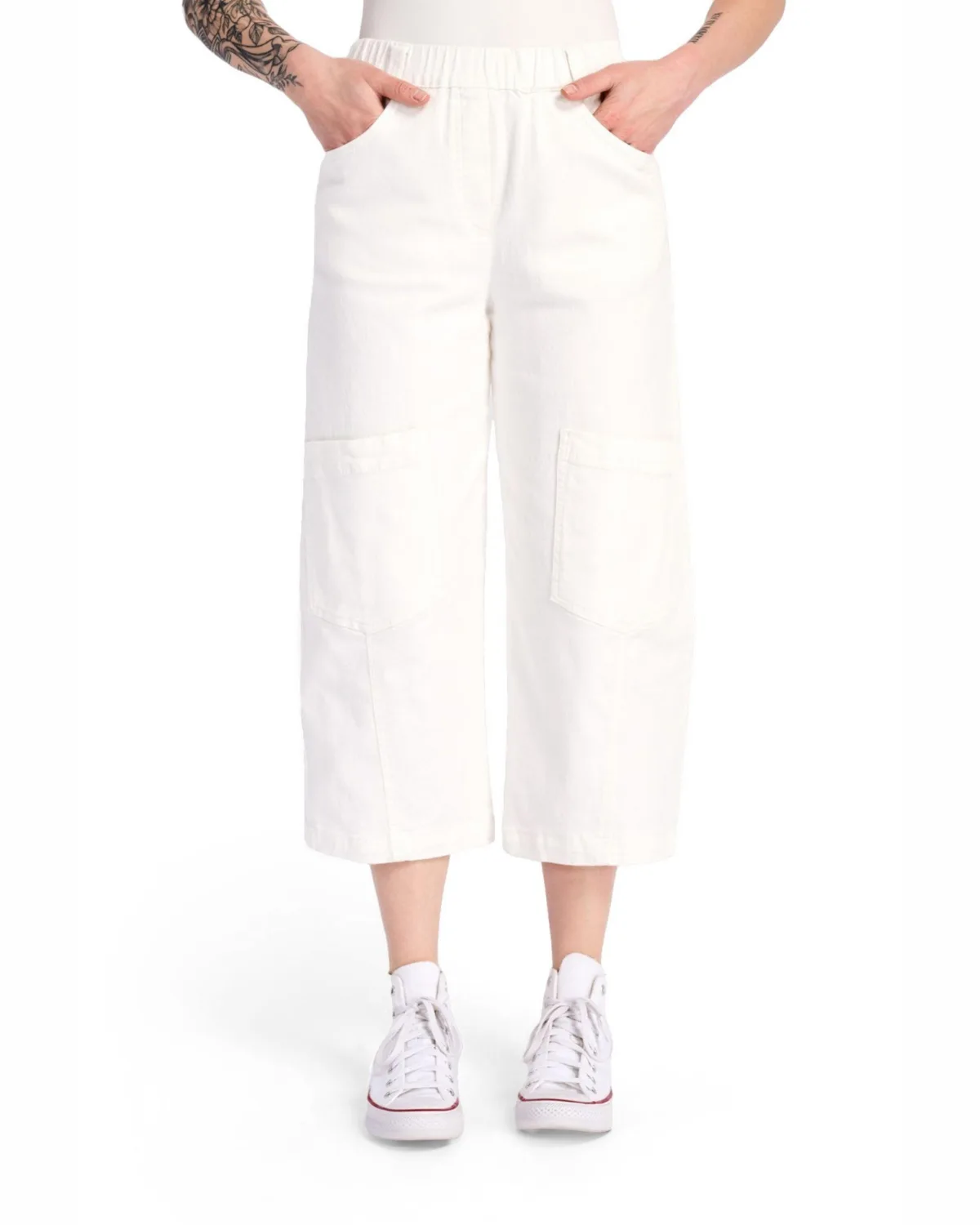Twill Palma Capri Pants by Alembika