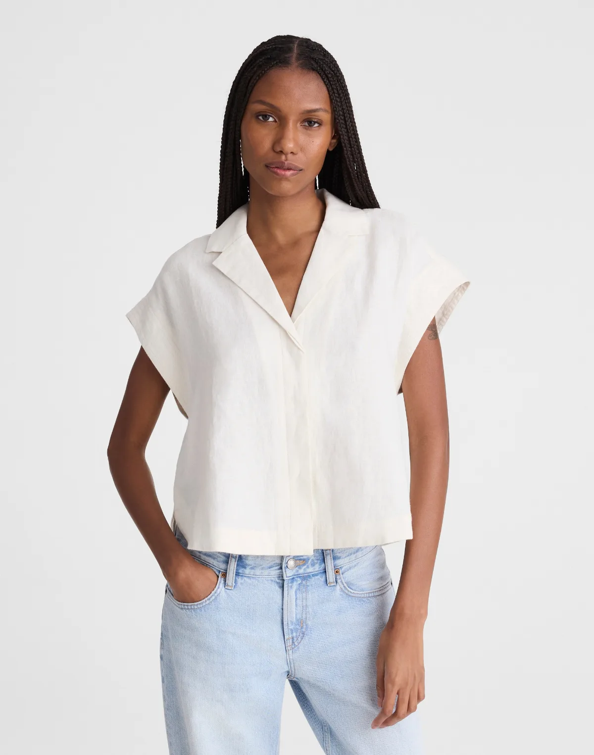 Notch-Collar Shirt in 100% Linen by MW