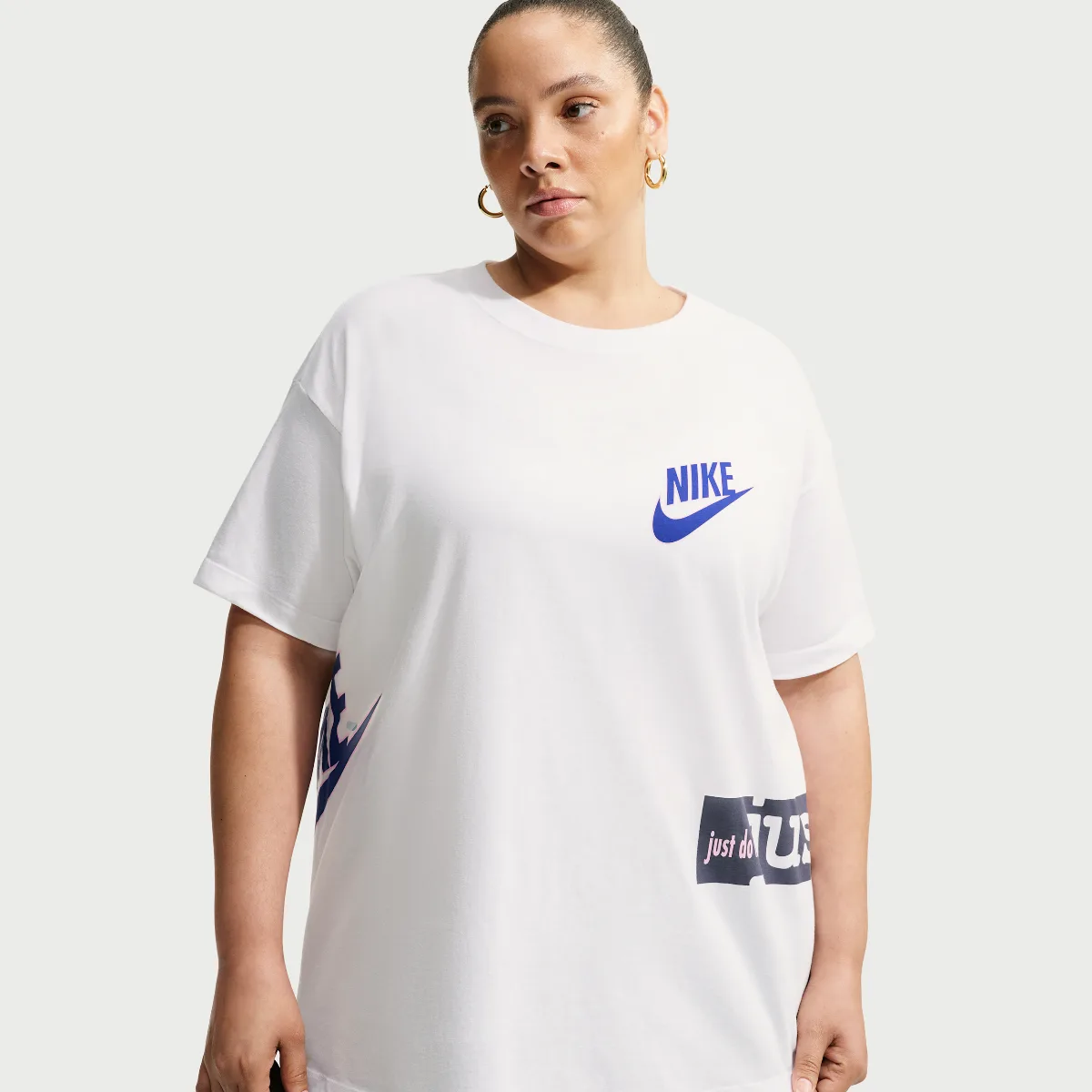 Sportswear Classic Oversized T-Shirt by Nike