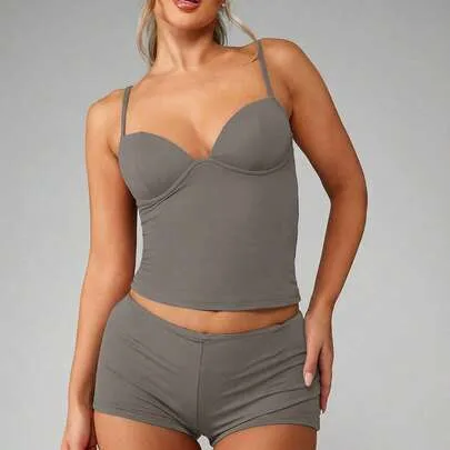 Longline Corset Tank Top with Built-In Cups Bustier Style Structured Top by MISSGUIDED