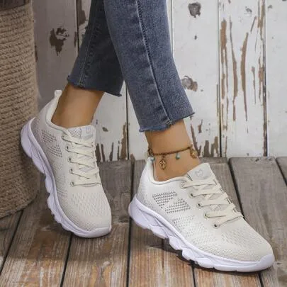 Breathable Lace-Up Striped Road Running Shoes