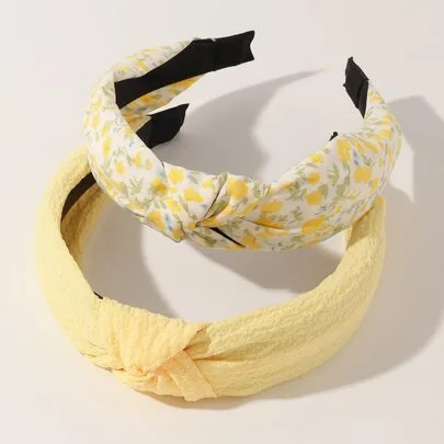 2pcs Minimalist Elegant Solid Color Ditsy Floral Knotted Headbands by SHEIN