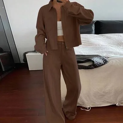 Casual Collared Crop Top and Loose Fit Jeans Set by DAZY