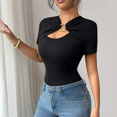 Elegant Casual Metal Ring Fitted Short Sleeve T-Shirt Top by Elenzga