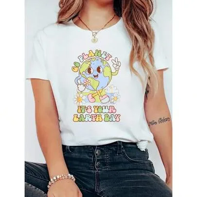 Go Planet It's Your Earth Day 2025 Retro Earth Print Crew Neck Short Sleeve T-Shirt by SHEIN