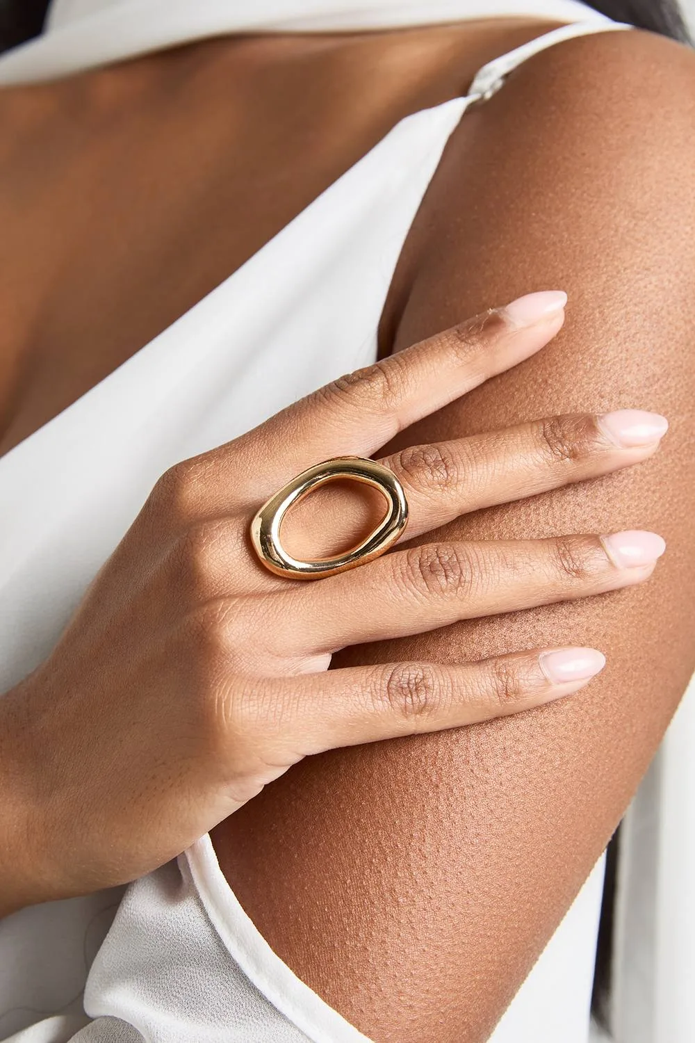 Oval Abstract Ring - Satin/Polyurethane/Metal