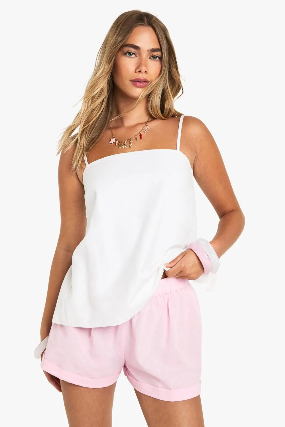 Linen Turn Up Shorts - Cotton/Linen by boohoo