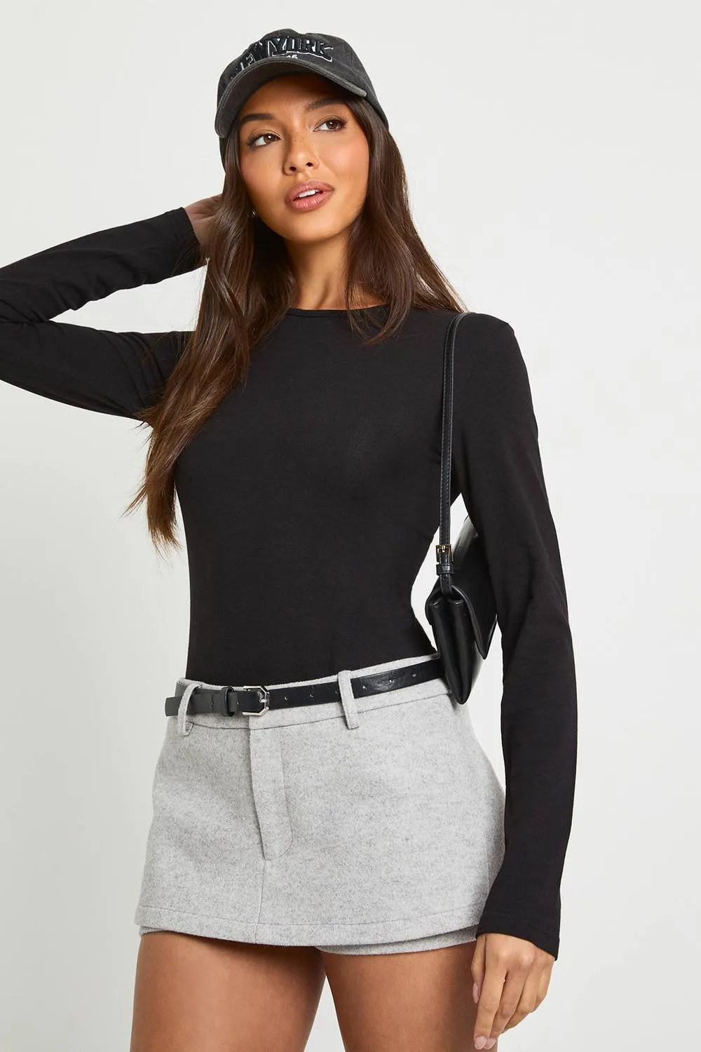 Basic Long Sleeve Crew Neck Bodysuit - Knitted by boohoo