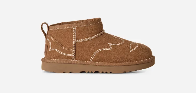 Classic Ultra Mini Western by UGG