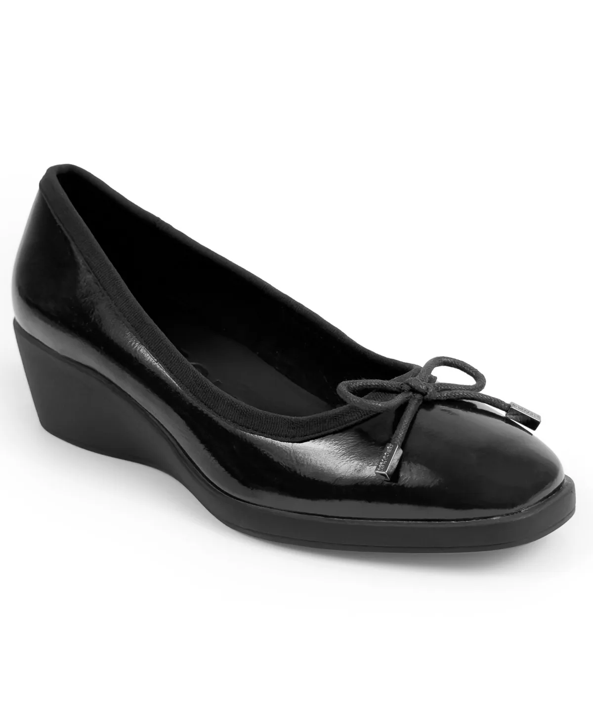 Tema Wedge Pump by Aerosoles