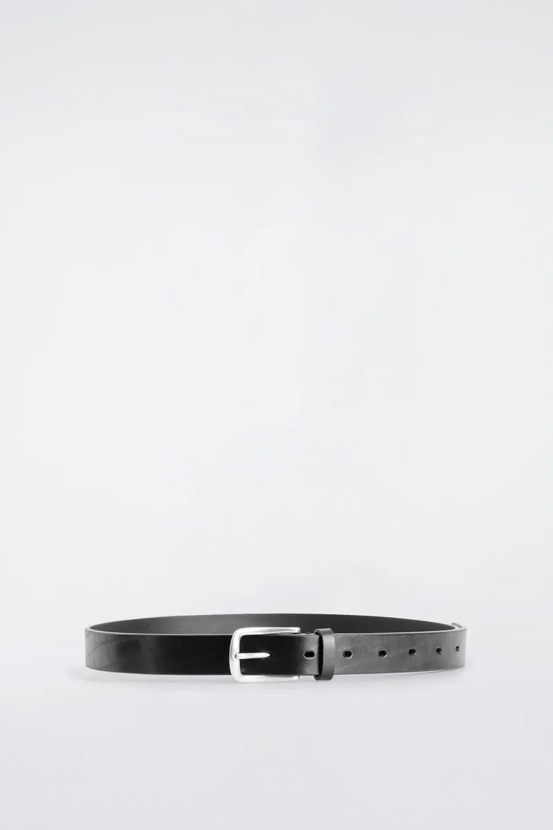 Square-Buckle Leather Belt