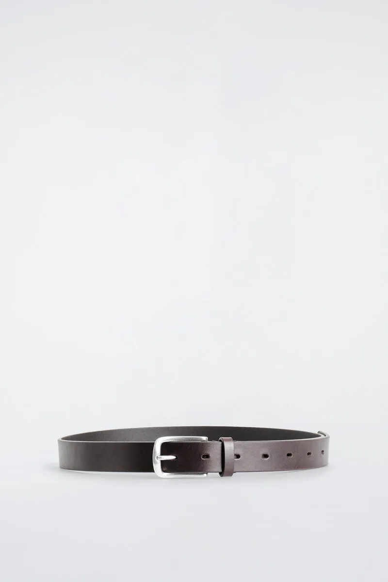 Square-Buckle Leather Belt