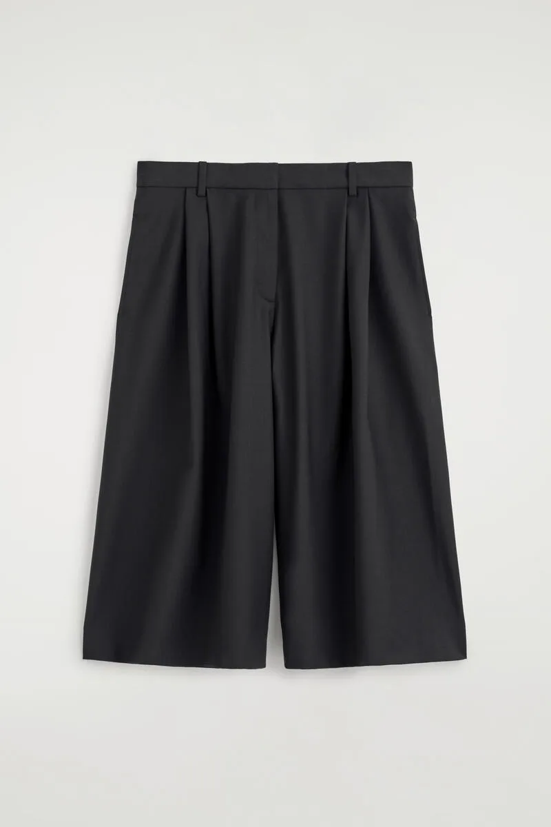 Pleated Wool-Blend Culottes by COS