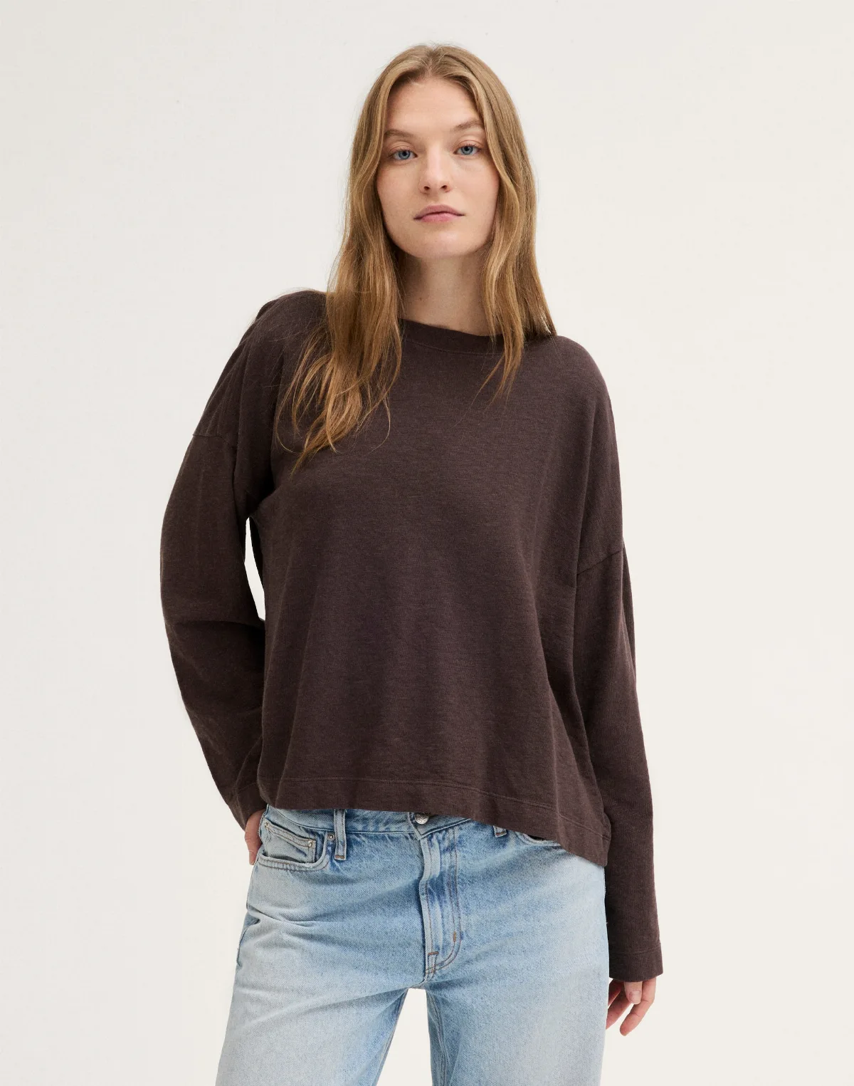 Easy Crewneck Long-Sleeve Tee in Sunday Slub by MW