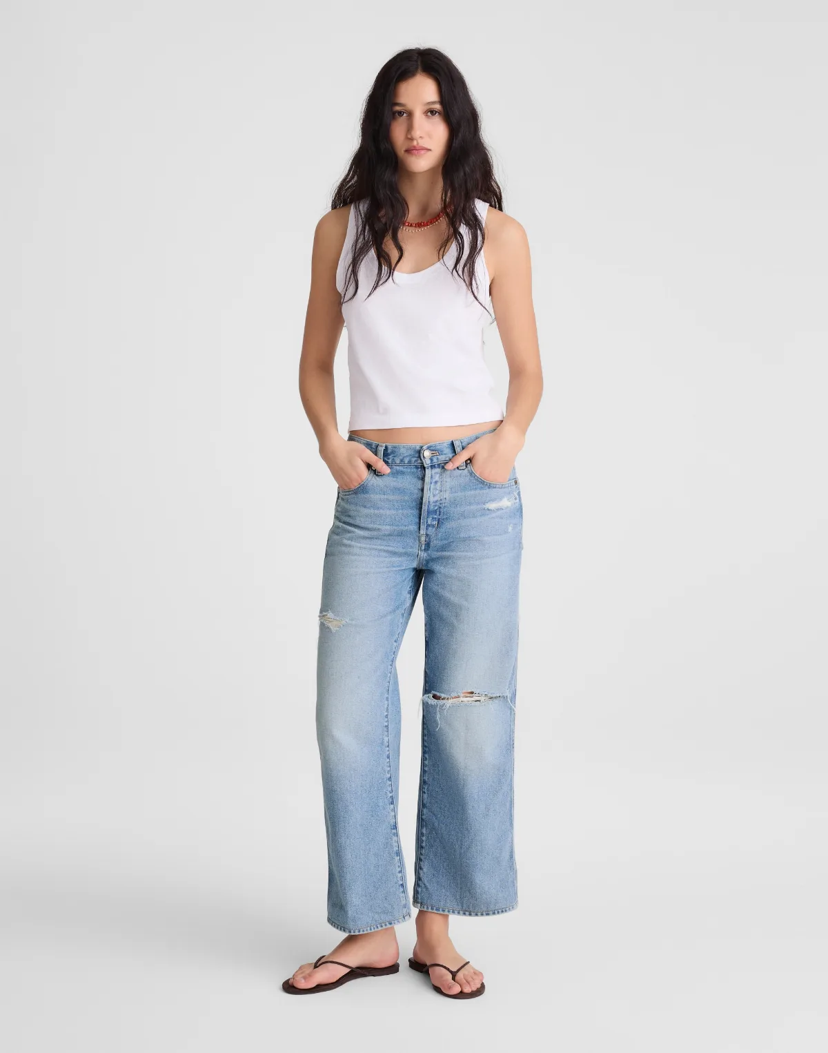 Low-Slung Baggy Crop Jeans by MW