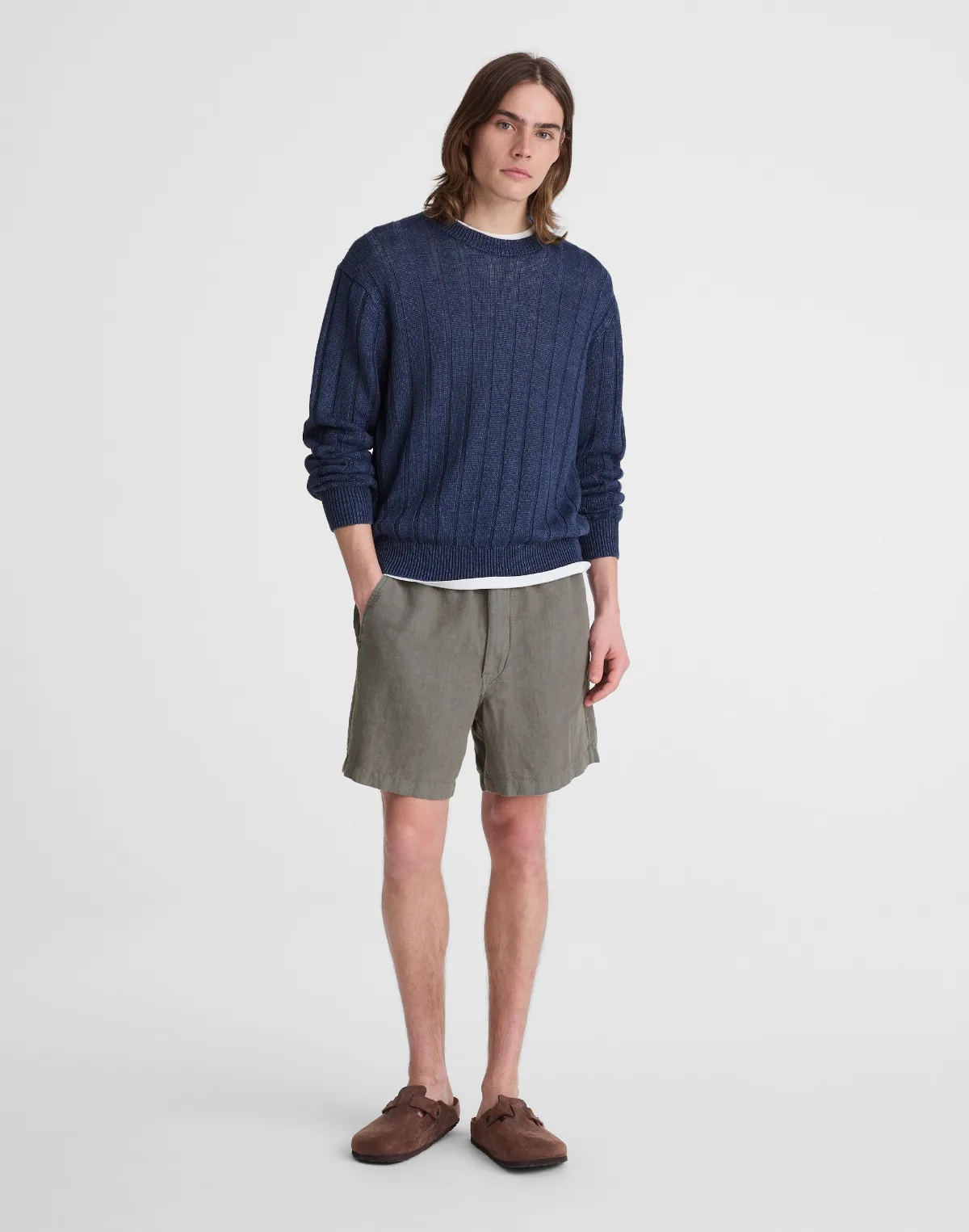 Pull-On Shorts in Linen by MW
