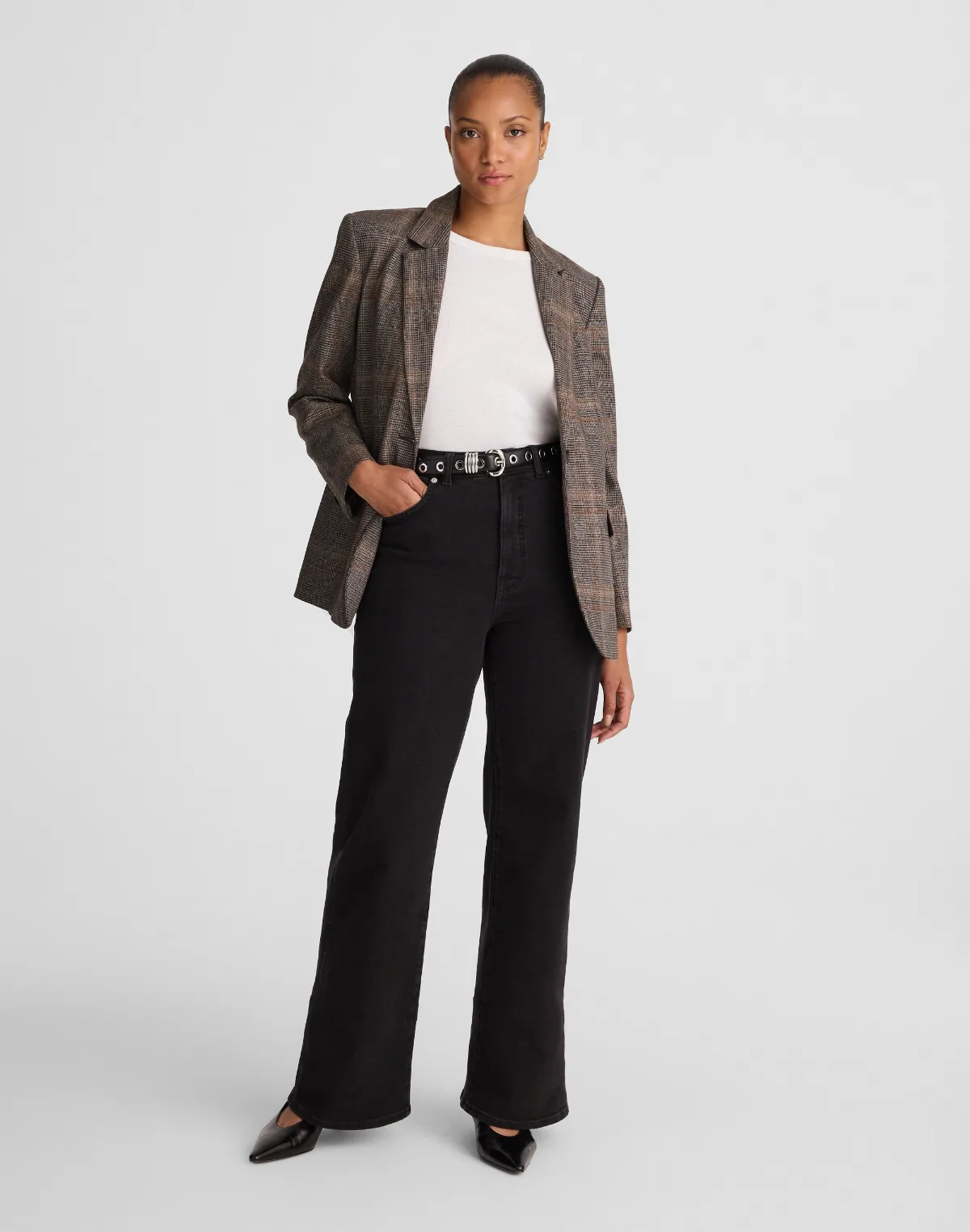 The Curvy Wide-Leg Jean in Super Stretch Denim