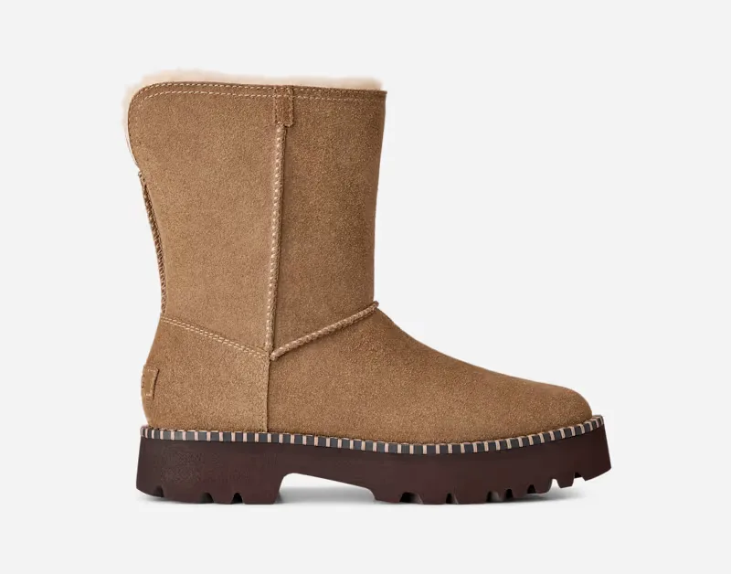 Uptowner Short Boot Sheepskin by UGG
