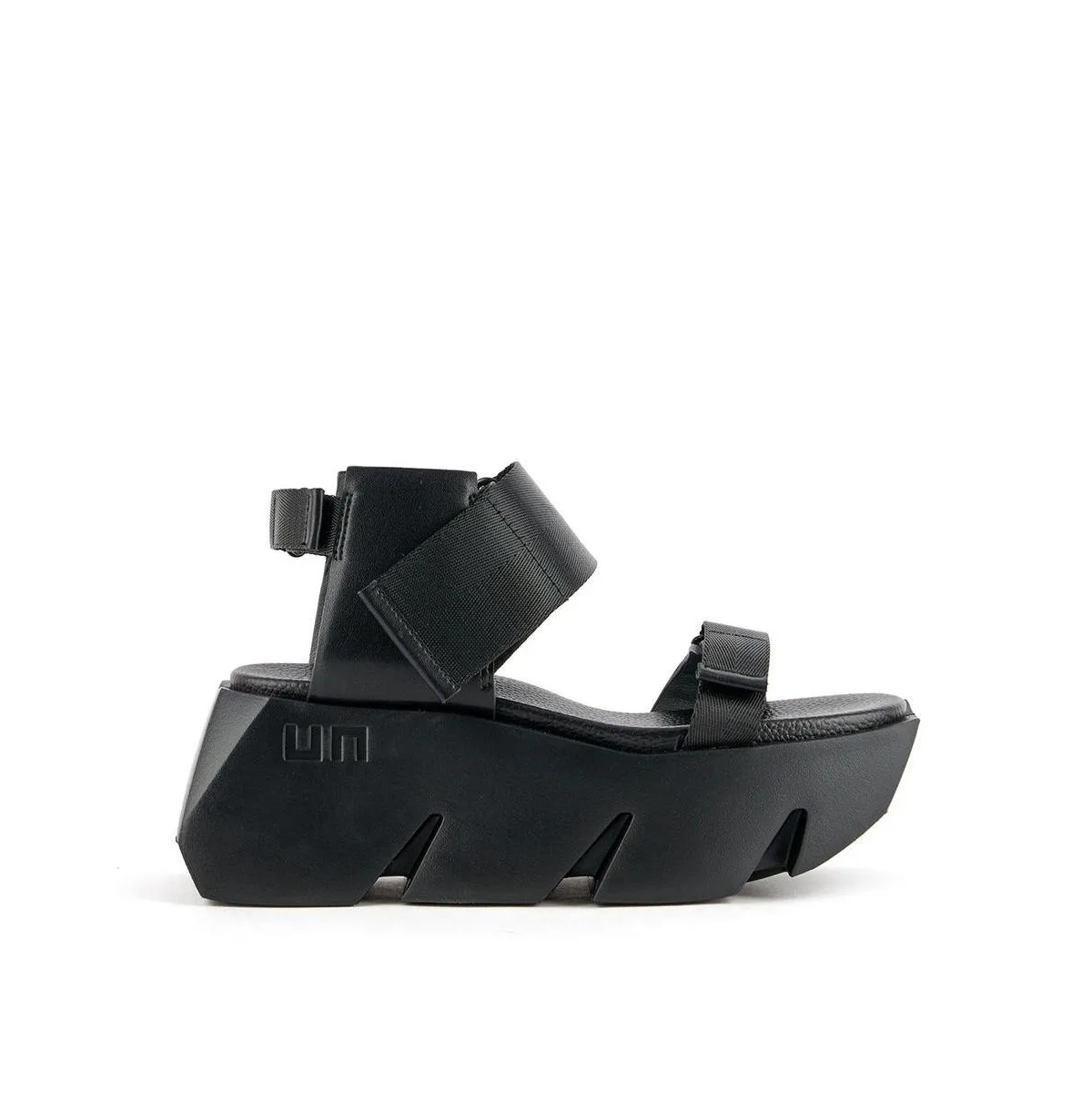 Bull Run by United Nude