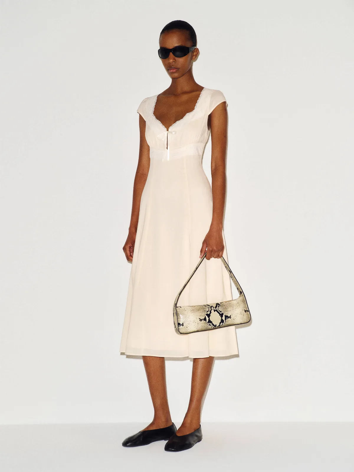 Azelie Dress Ivory Lace