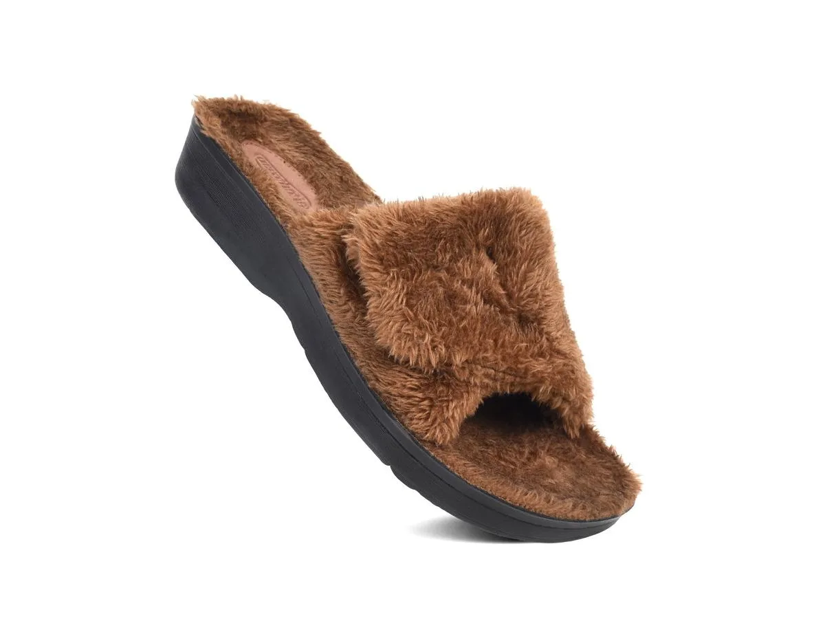 Gemma Warm Slipper by Aerothotic