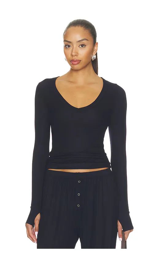 Otis Long Sleeve Fitted V-Neck