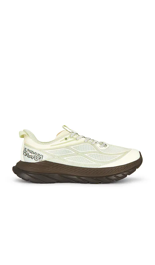 Mach Remastered Aura Sneaker