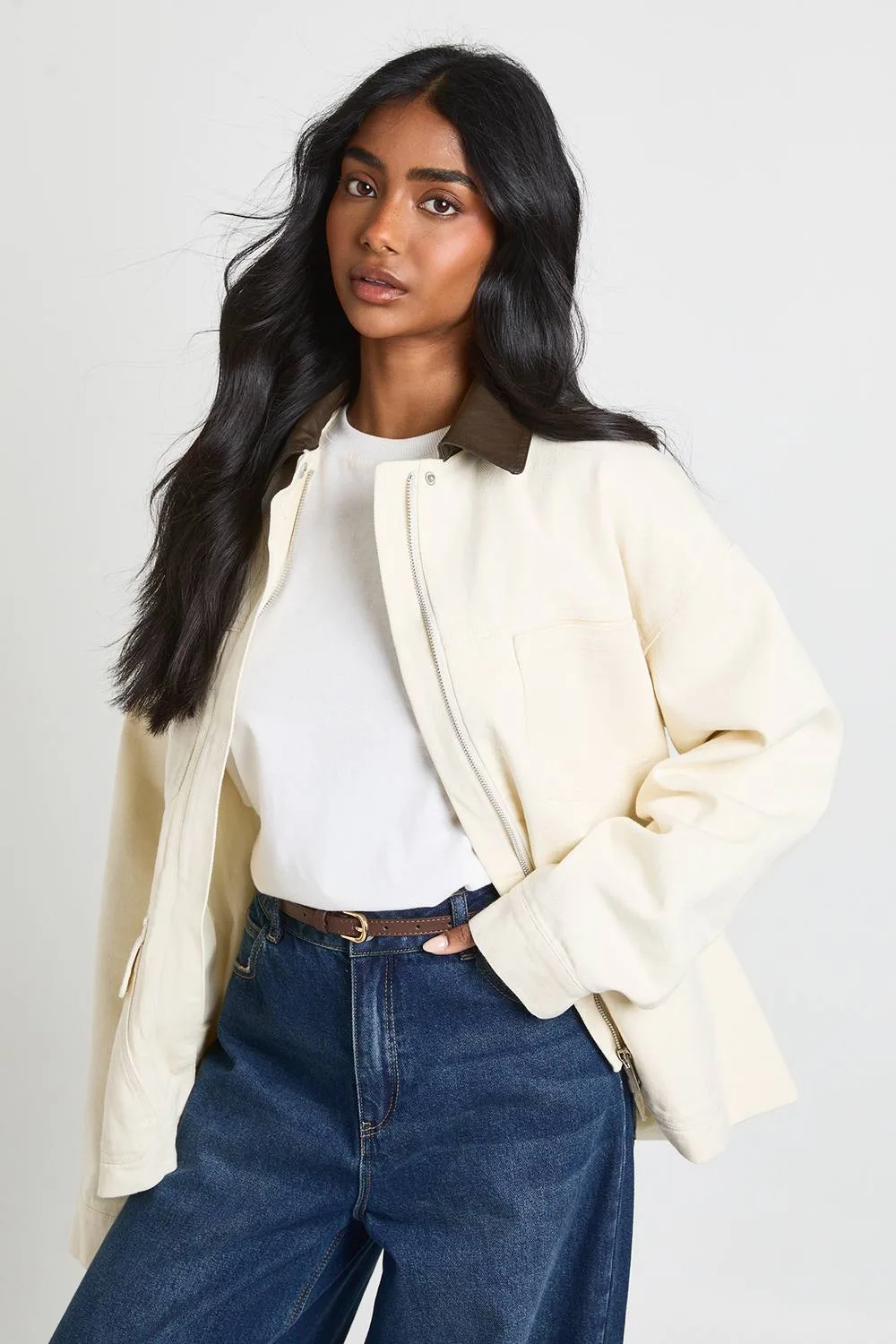 Oversized Pocket Detail Collared Jacket by boohoo
