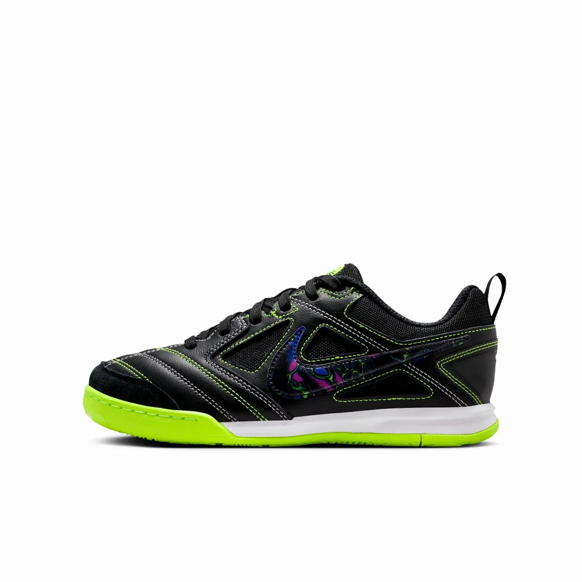Gato SE Shoes by Nike