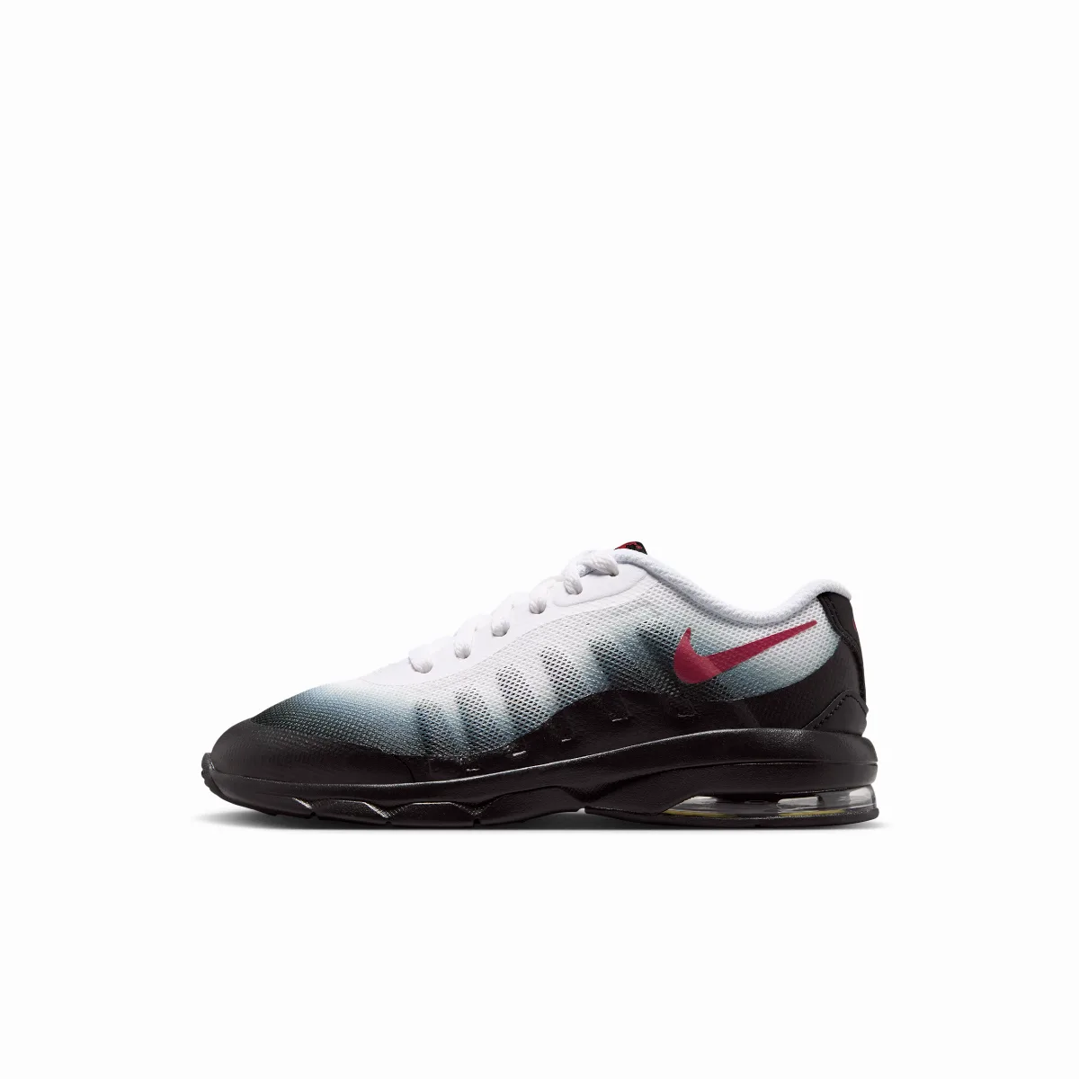 Air Max Invigor Shoes by Nike