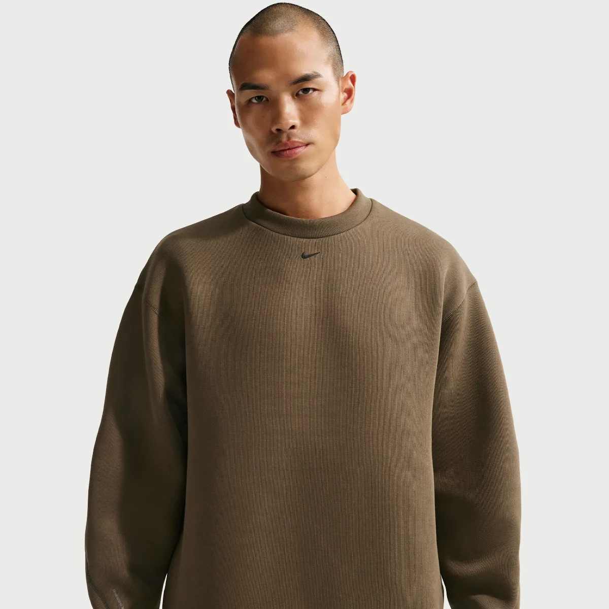 Tech Fleece Loose Fit Crew by Nike
