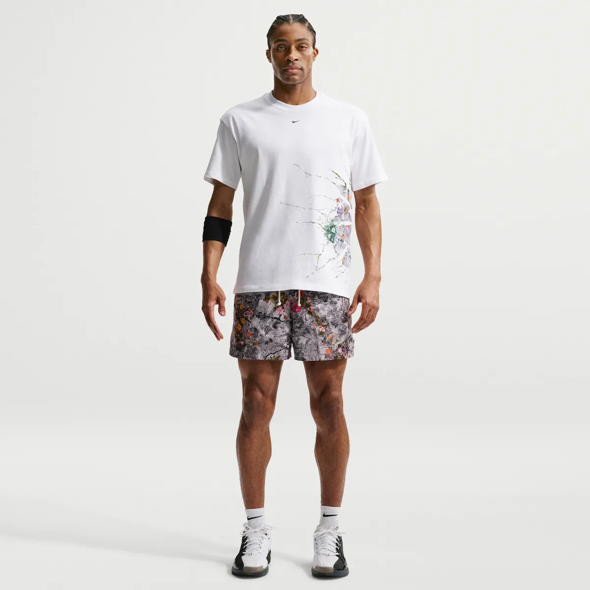 Standard Issue Dri-FIT 5" Practice Woven Basketball Shorts by Nike