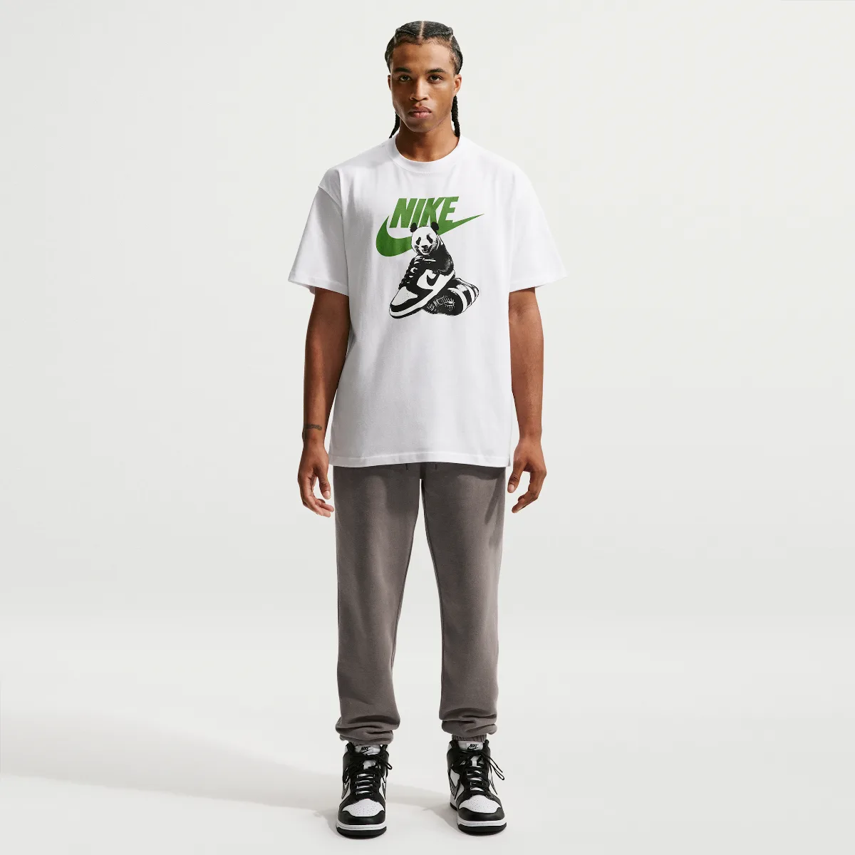 Sportswear Club Washed Cuffed Fleece Pants