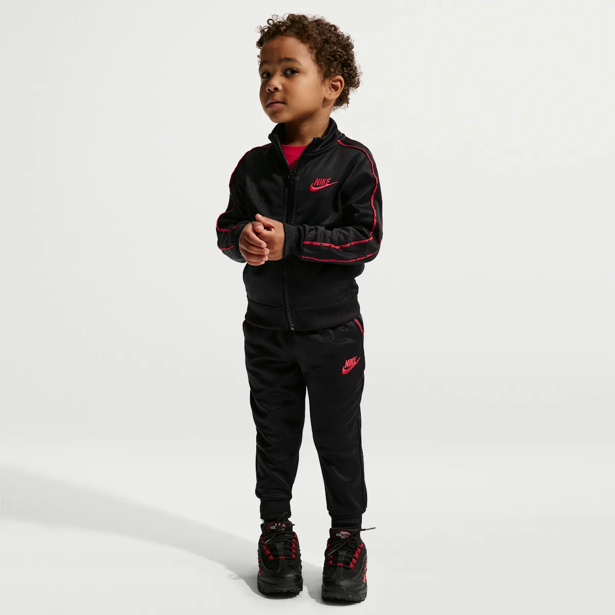 Dri-FIT Lifestyle 2-Piece Full-Zip Propus Piping Set by Nike